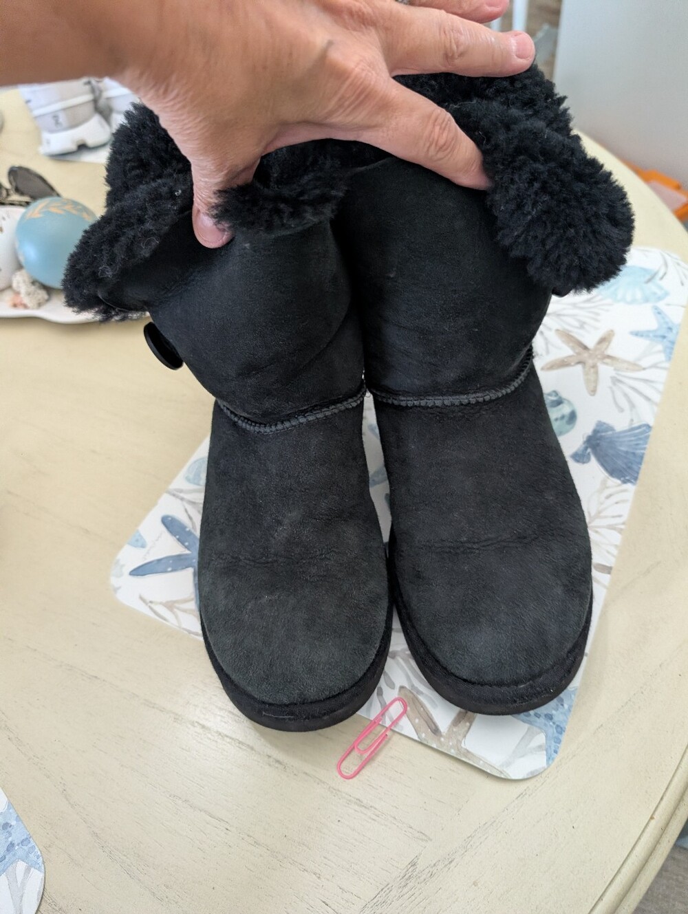 BlackBailey Button UGGS Shearling-Lined Women's Winter Boots